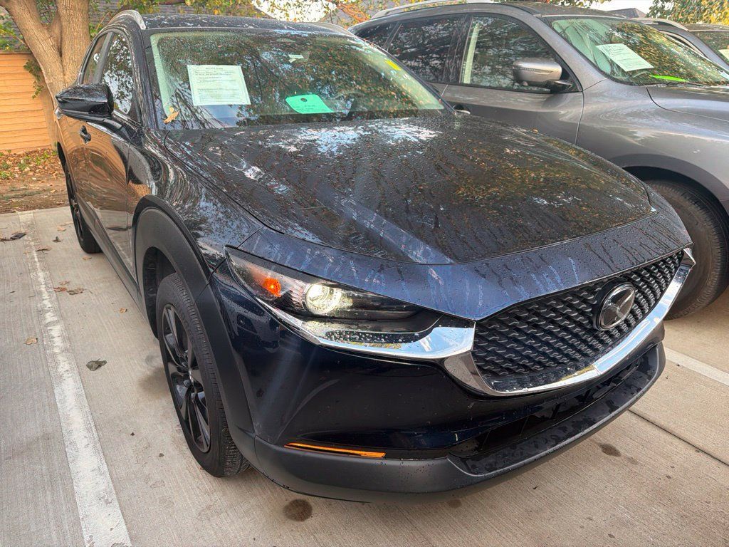 Used 2024 MAZDA CX-30 AWD 2.5 S w/ Select Sport Pkg image 2