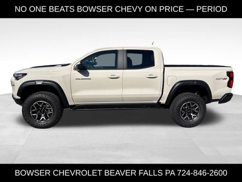 New 2026 Chevrolet Colorado ZR2 w/ Technology Package AWD/4WD image 2