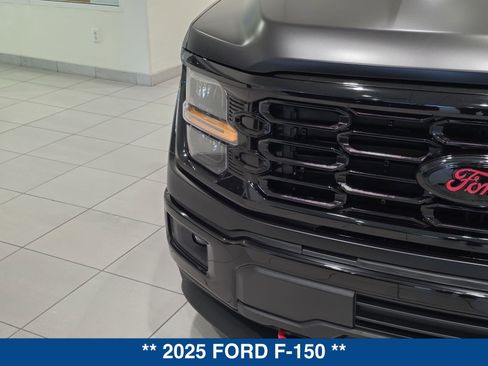 Used 2025 Ford F150 XL w/ Equipment Group 103A High AWD/4WD image 9