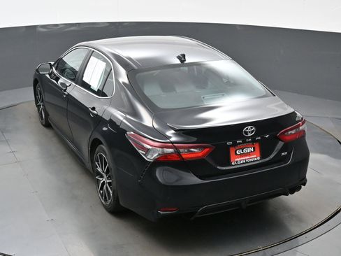 Used 2023 Toyota Camry SE FWD image 37