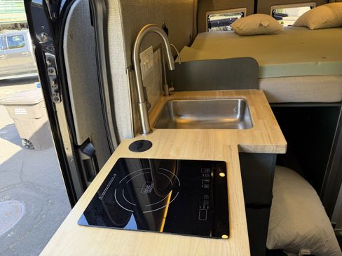 Used 2021 Ford Transit 250 148 High Roof Extended AWD image 27