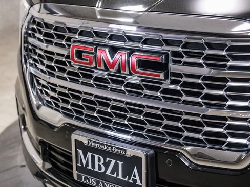 Used 2022 GMC Terrain Denali AWD/4WD image 12