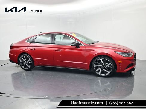 Used 2021 Hyundai Sonata SEL Plus FWD image 1