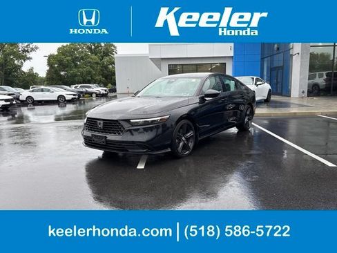 Used 2023 Honda Accord Sport image 1