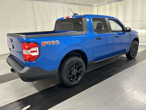 Used 2025 Ford Maverick XLT w/ XLT Luxury Package AWD/4WD image 2