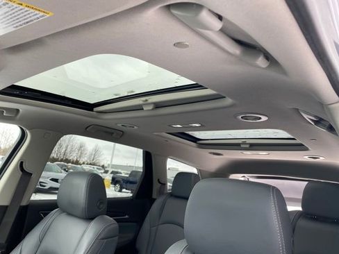 Certified 2020 Buick Enclave Essence w/ Sound and Sites Package image 16