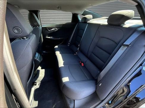 Used 2022 Chevrolet Malibu LS FWD image 20