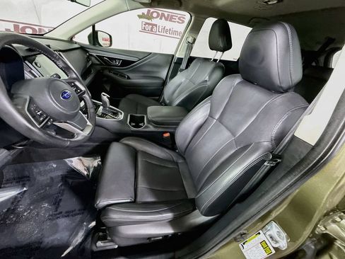 Used 2021 Subaru Outback Limited AWD/4WD image 27