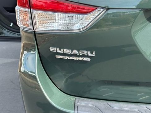 Used 2022 Subaru Forester Limited w/ Popular Package #2 image 12