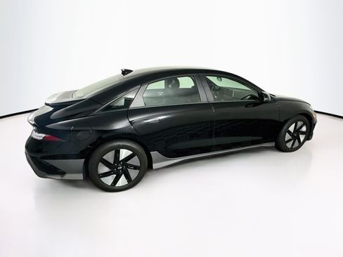 Used 2024 Hyundai Ioniq 6 SE RWD image 10