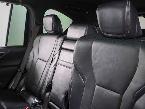 Used 2025 Lexus LX 600 4WD w/ Luxury Package image 28