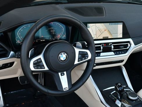 Used 2022 BMW 430i Convertible w/ M Sport Package image 51