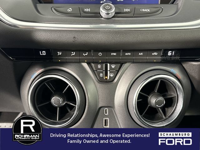 Used 2019 Chevrolet Blazer LT FWD image 9