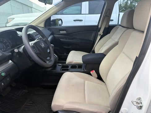 Used 2016 Honda CR-V LX image 3
