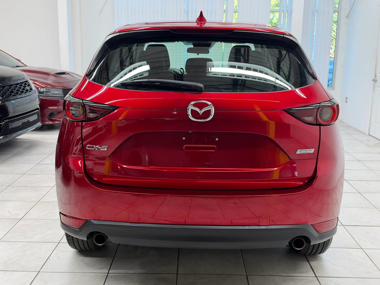 Used 2017 MAZDA CX-5 Sport FWD image 8
