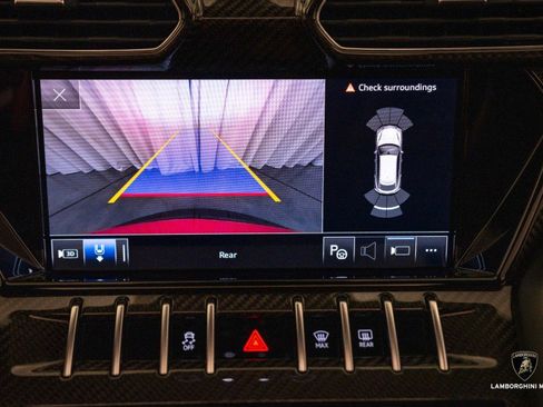 Used 2023 Lamborghini Urus S image 55