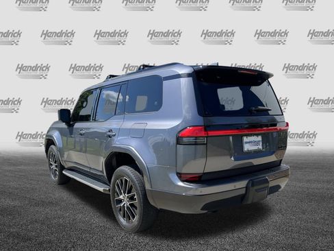 Used 2025 Lexus GX 550 w/ Accessory Package (2T) AWD/4WD image 7