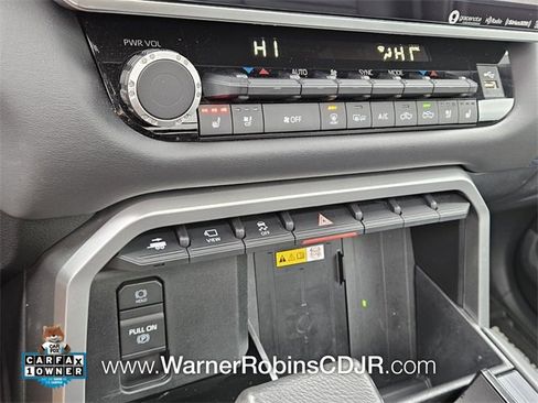 Used 2024 Toyota Tundra Platinum image 22