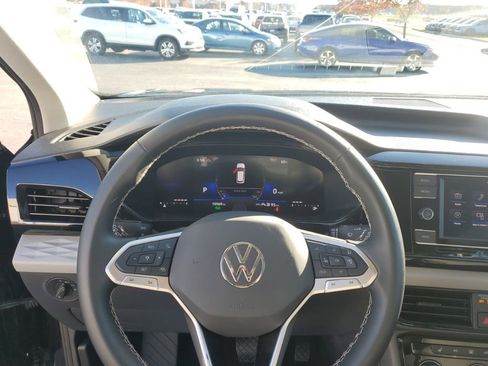 Used 2024 Volkswagen Taos S image 13