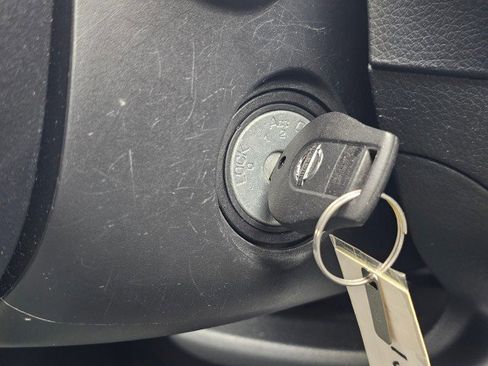 Used 2019 Nissan Sentra S FWD image 32
