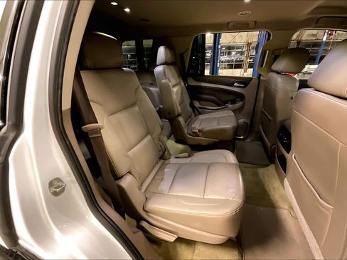 Used 2017 Chevrolet Tahoe LT image 19