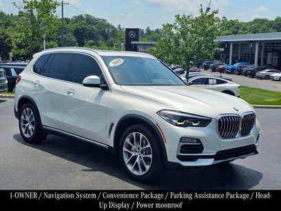 Used 2019 BMW X5 xDrive40i w/ Premium Package 2