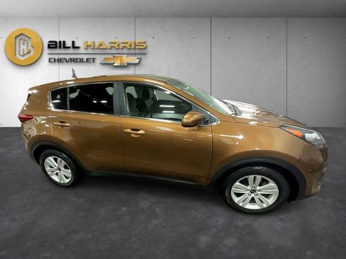 Used 2018 Kia Sportage LX image 10