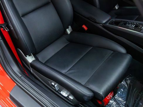 Used 2015 Porsche 911 Carrera image 76