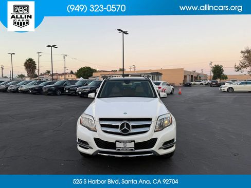 Used 2015 Mercedes-Benz GLK 350 2WD image 2
