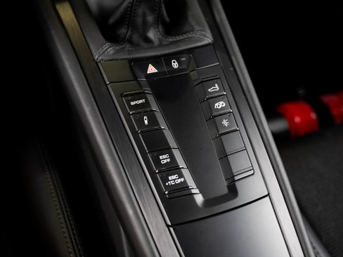 Used 2018 Porsche 911 GT3 image 46