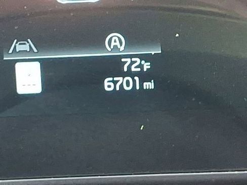 Used 2024 Kia Sportage EX image 23