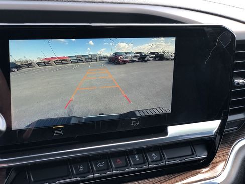 Used 2025 Chevrolet Silverado 2500 LT image 20