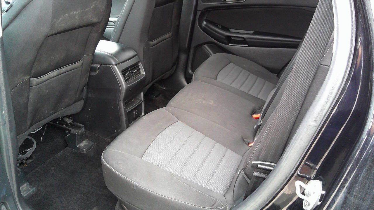 Used 2016 Ford Edge SE AWD/4WD image 13