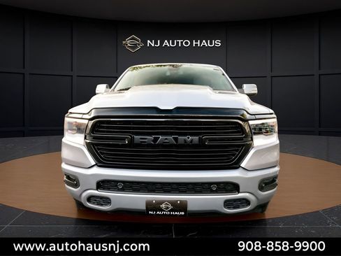 Used 2020 RAM 1500 Laramie AWD/4WD image 3