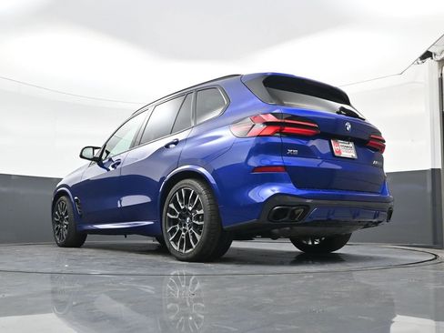 Used 2024 BMW X5 M60i image 21