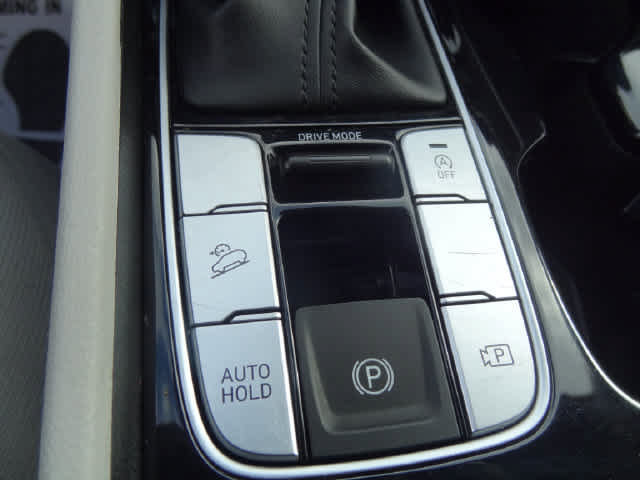 Used 2025 Hyundai Tucson SEL FWD image 14