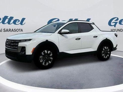 Certified 2025 Hyundai Santa Cruz SEL image 2