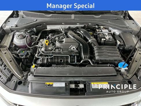 New 2025 Volkswagen Jetta SEL image 31