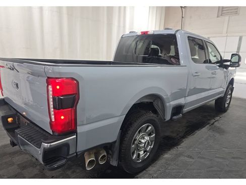 Used 2024 Ford F350 Lariat AWD/4WD image 2