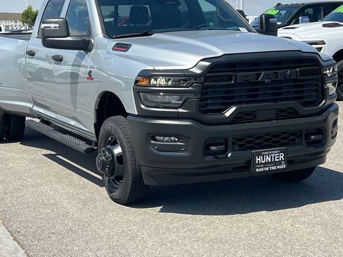 New 2026 RAM 3500 Tradesman AWD/4WD image 10