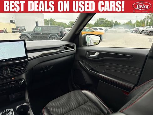 Used 2023 Ford Escape ST-Line w/ Tech Pack #1 FWD image 24