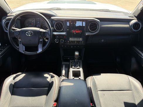 Used 2018 Toyota Tacoma TRD Pro image 15