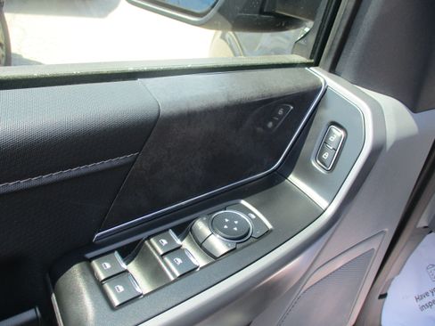 Used 2025 Ford F150 XLT w/ Equipment Group 301A Standard AWD/4WD image 13