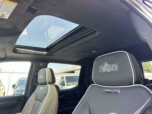 New 2026 GMC Sierra 1500 AT4X w/ AT4X AEV Edition AWD/4WD image 7
