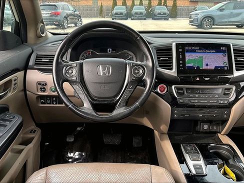 Used 2016 Honda Pilot Elite image 17
