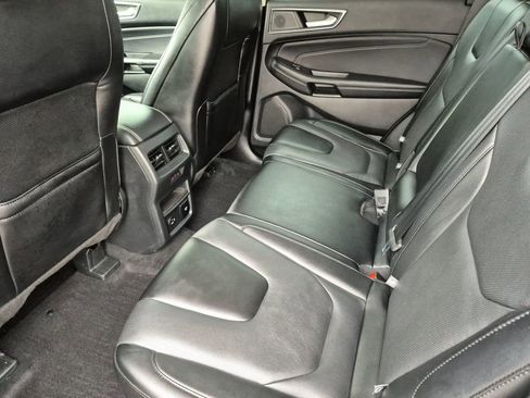 Used 2022 Ford Edge Titanium w/ Equipment Group 301A image 13