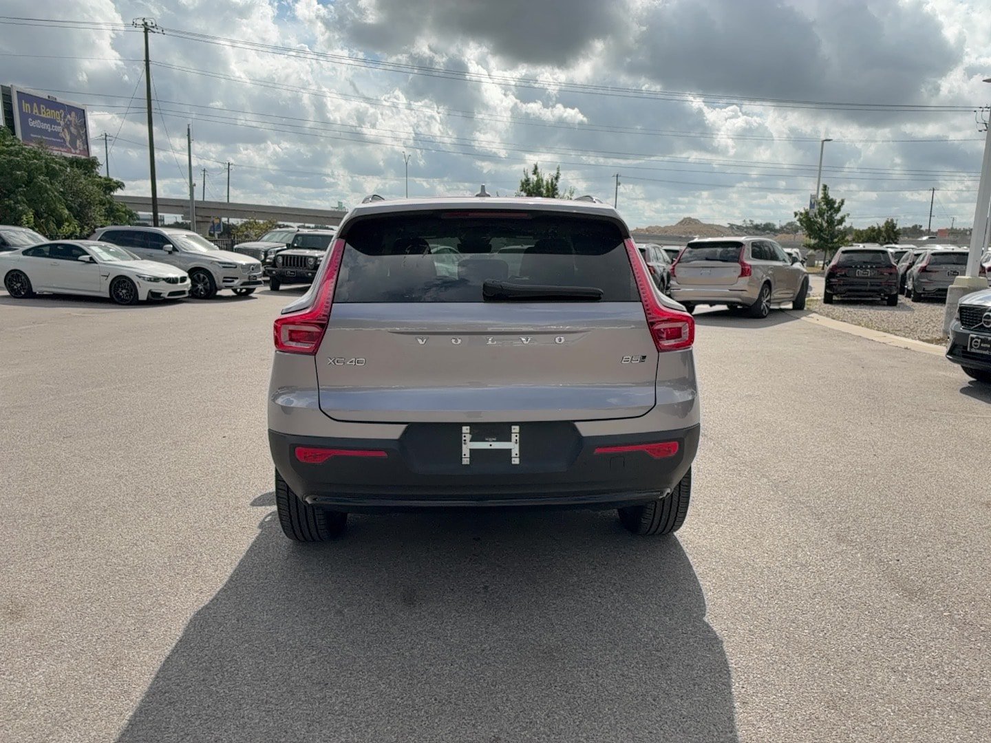 Used 2026 Volvo XC40 B5 Plus AWD/4WD image 5