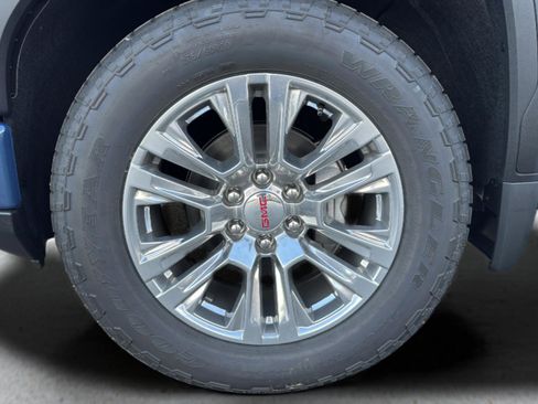 New 2026 GMC Sierra 1500 Denali w/ Technology Package image 9