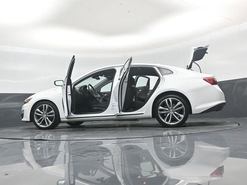 Used 2023 Chevrolet Malibu LT FWD image 55