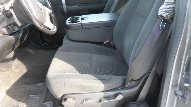 Used 2008 Chevrolet Silverado 1500 LT w/ Power Pack Plus AWD/4WD image 15